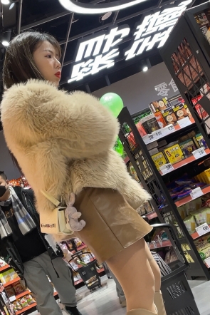 【㊙️新KingKCD】CD1821//可爱肉丝靴子小姐姐超市购物